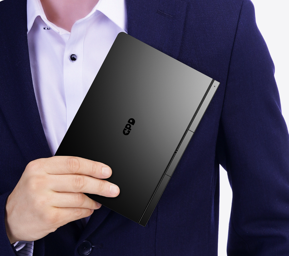 Image showcasing the excellent portability of GPD POCKET 4